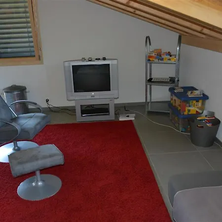 Alpha Appartement-fewo- Dusche Oder Bad- Wc 4-bettwohnung By Interhome Апартаменты